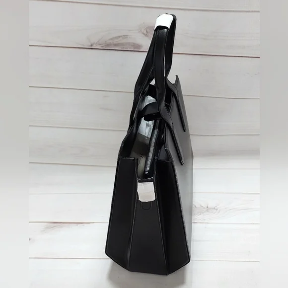 NWT Halston Heritage East West Leather Tote in Black with Dust Bag - Picture 5 of 14